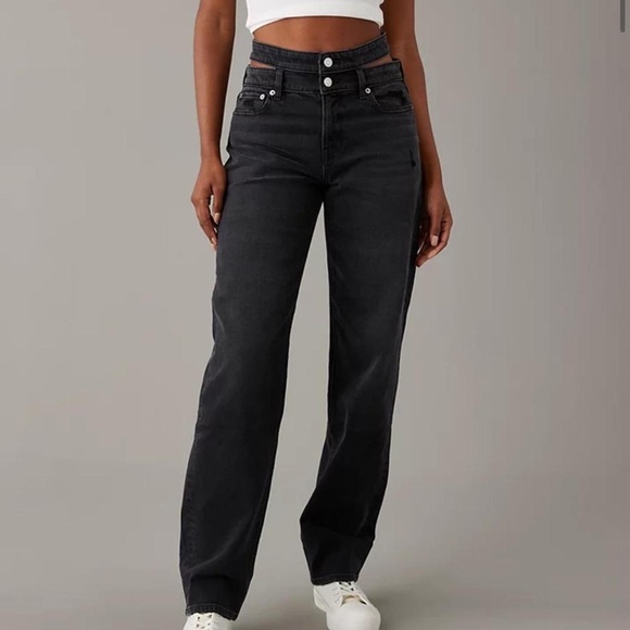 American Eagle Outfitters Denim - 🤎 2 for $80 - NWT American Eagle High-Waisted Baggy Straight Cut-Out Jean